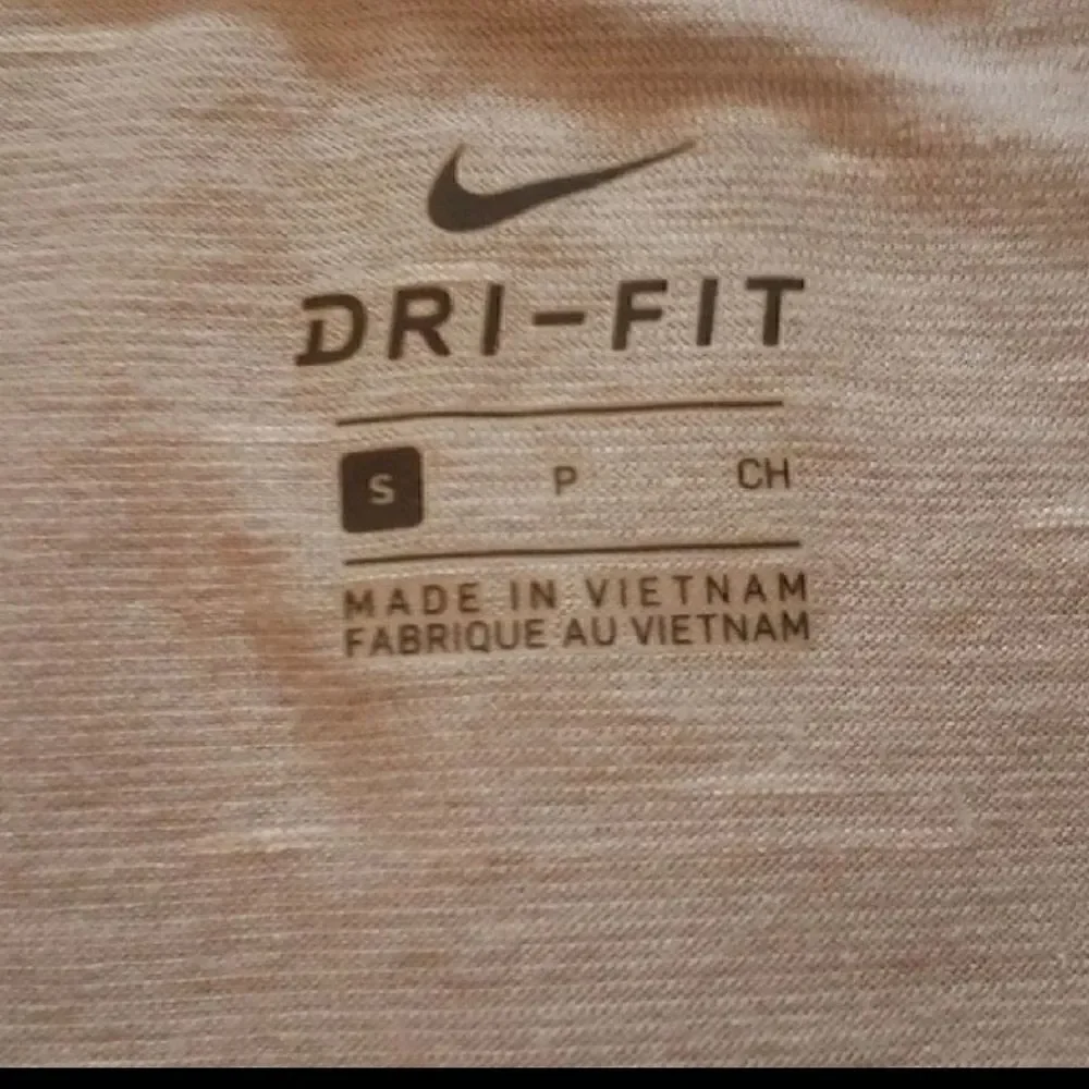 Nike Dri-fit Gray Top Size Small